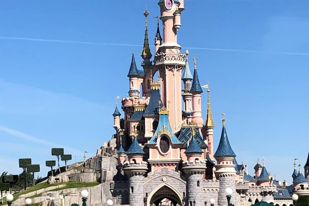 Petit La Chapelle Holiday home *